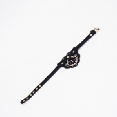 Черный чокер с клепками и золотистой фурнитурой - Crazy Handmade - купить с доставкой в Иркутске Черный чокер с клепками и золотистой фурнитурой - Crazy Handmade - купить с доставкой в Иркутске