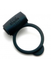 Темно-серое эрекционное кольцо Vibrating Love Ring с вибрацией - Fifty Shades of Grey - в Иркутске купить с доставкой