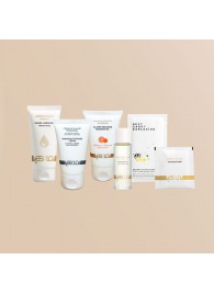 Набор YESforLOV La Trousse Enchantée в бежевой косметичке - YESforLOV - купить с доставкой в Иркутске