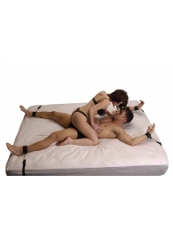 Бондаж для фиксации на кровати Frisky Bedroom Restraint Kit - XR Brands - купить с доставкой в Иркутске