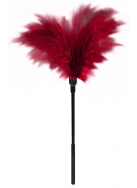 Пластиковая метелочка с красными пёрышками Small Feather Tickler - 32 см. - Blush Novelties - купить с доставкой в Иркутске