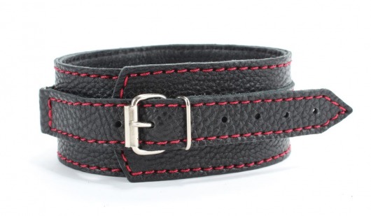 Черный ошейник из натуральной кожи с красной строчкой и заклепками - БДСМ Арсенал - купить с доставкой в Иркутске