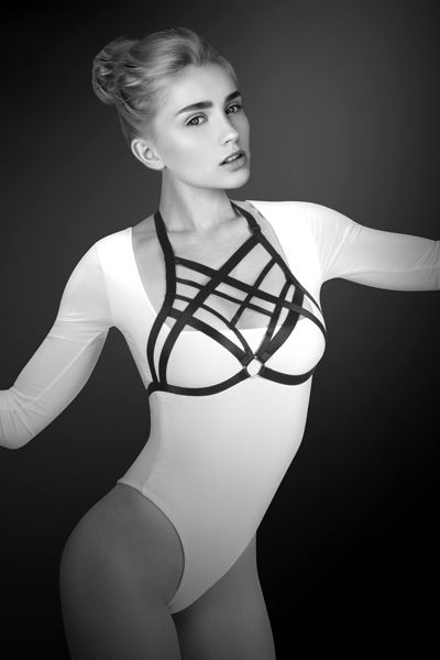 Черная упряжь на грудь Clara - Bijoux Pour Toi - купить с доставкой в Иркутске