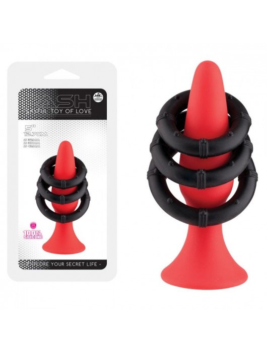 Набор из красного анального плага и 3 черных эрекционных колец - NMC
