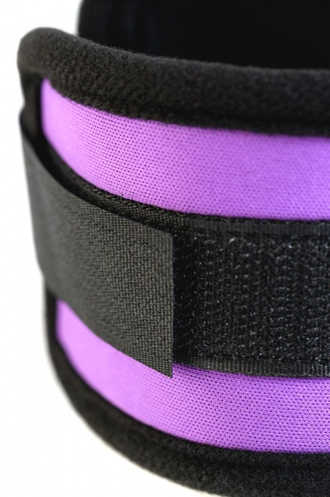 Наручники из неопрена фиолетового цвета - ToyFa - купить с доставкой в Иркутске