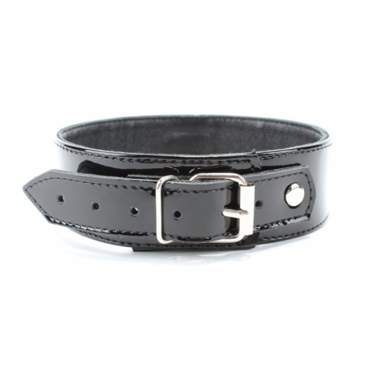 Черный лаковый ошейник на пряжке с мягким подкладом - БДСМ Арсенал - купить с доставкой в Иркутске